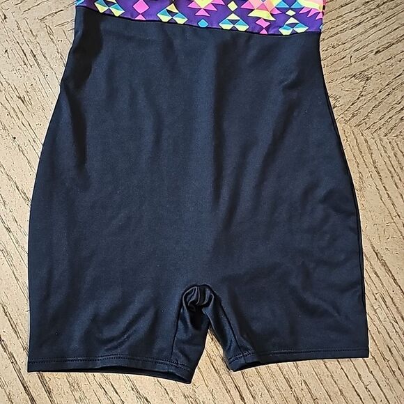 Girls leotard size S 6/6X bodysuit romper with back bow - Picture 3 of 8